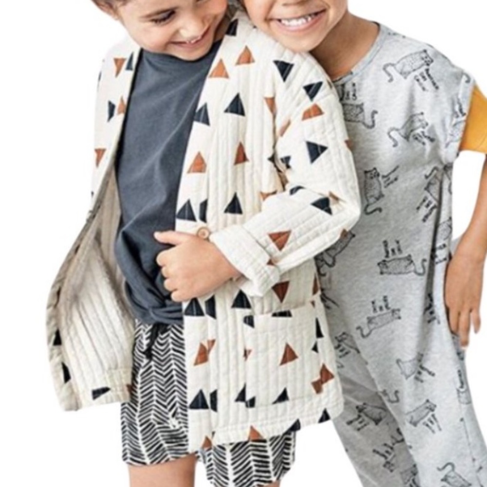 Art Class quilted jacket off white geo print 18 months kimono cotton